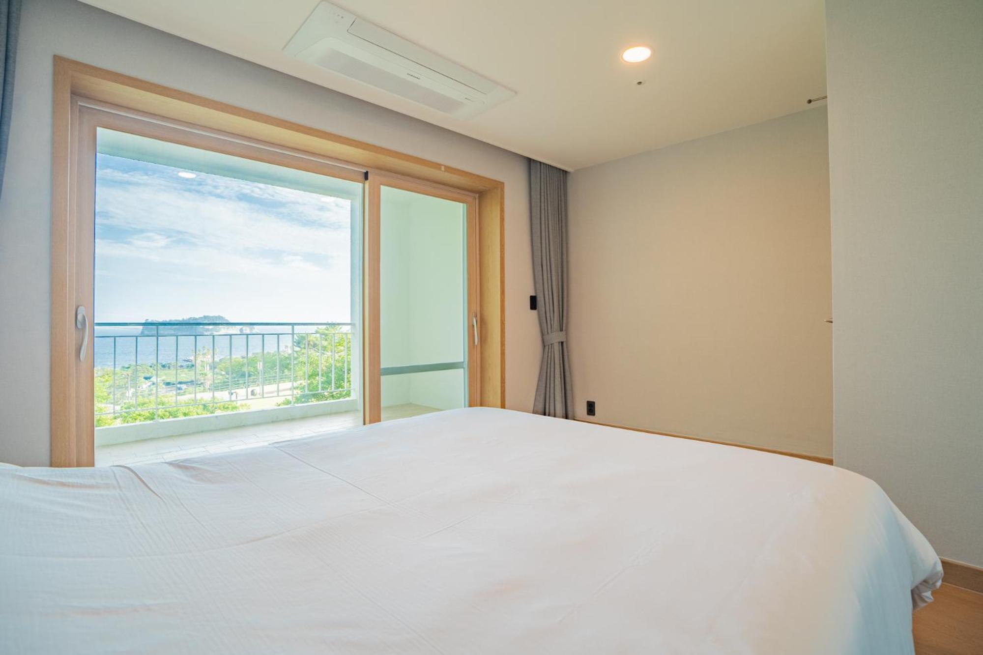 Seaore Resort Seogwipo Exterior photo